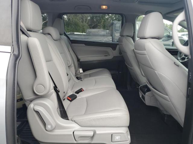 5FNRL6H81PB014478 - 2023 HONDA ODYSSEY TOURING SILVER photo 11