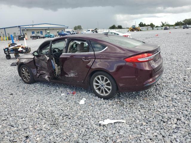 3FA6P0HD0HR290240 - 2017 FORD FUSION SE BURGUNDY photo 2