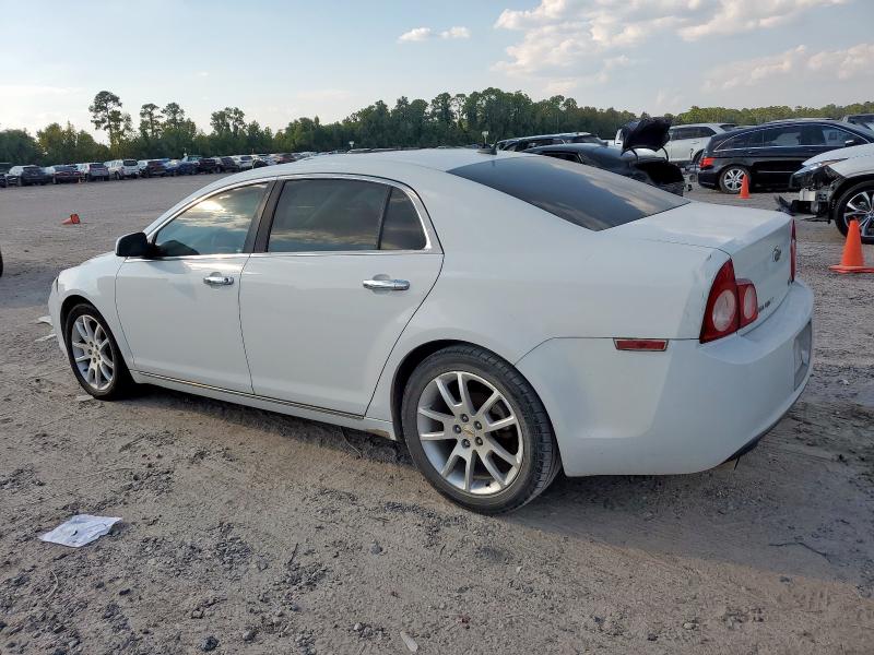 1G1ZE5EU0BF276110 - 2011 CHEVROLET MALIBU LTZ WHITE photo 2