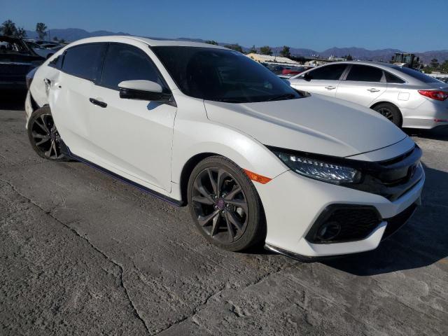 SHHFK7H93KU412593 - 2019 HONDA CIVIC SPORT TOURING Սպիտակ լուսանկար 4