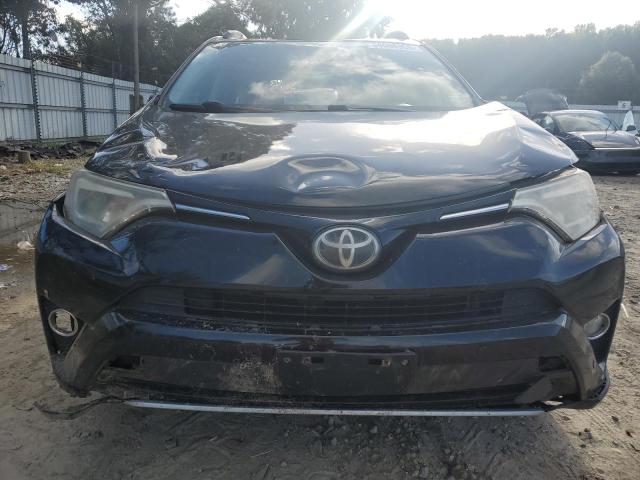 2T3DFREV4HW647081 - 2017 TOYOTA RAV4 LIMITED 黑色 照片 5