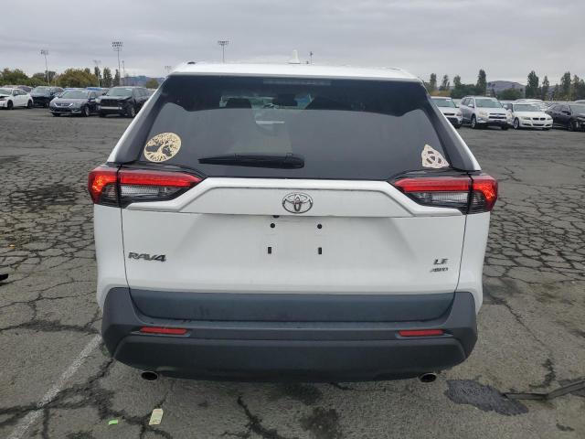 2T3F1RFVXPW387029 - 2023 TOYOTA RAV4 LE Biały zdjęcie 6