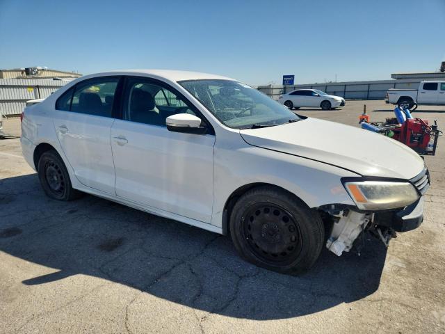 3VWDP7AJ0DM442340 - 2013 VOLKSWAGEN JETTA SE WHITE photo 4