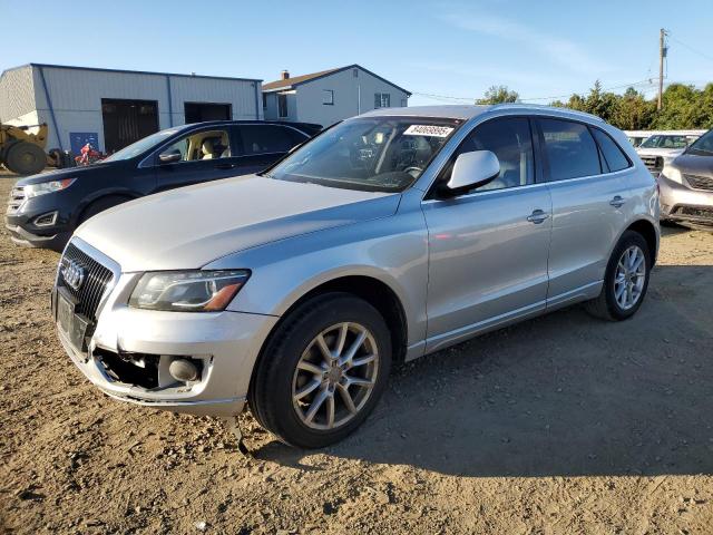 2010 AUDI Q5 PREMIUM PLUS, 