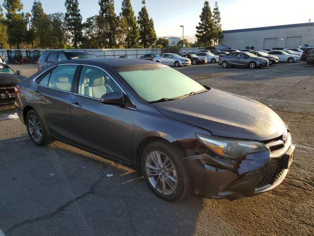 4T1BF1FK8GU133495 - 2016 TOYOTA CAMRY LE CHARCOAL photo 4