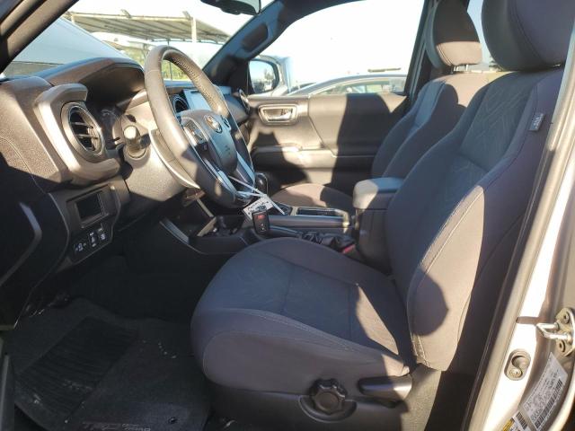 3TMAZ5CN9HM050094 - 2017 TOYOTA TACOMA DOUBLE CAB Grau Foto 7