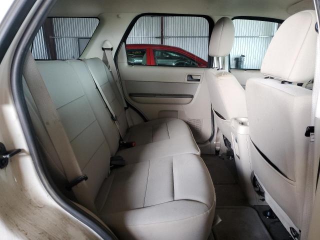 1FMCU0DGXCKC67899 - 2012 FORD ESCAPE XLT 白色 照片 11