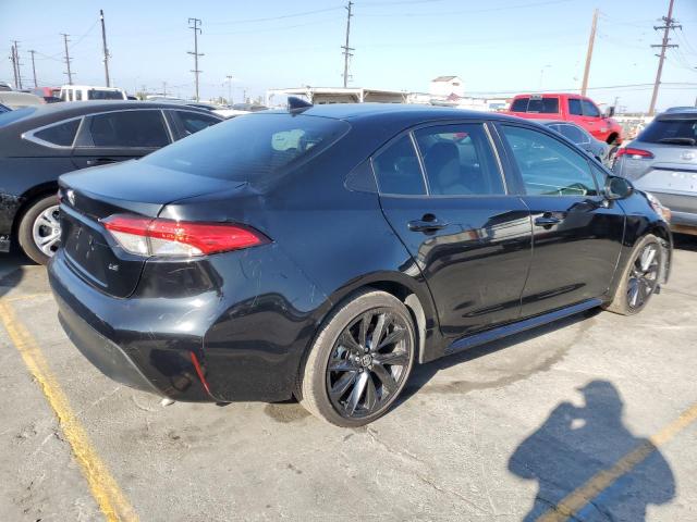 JTDEPMAE3NJ212427 - 2022 TOYOTA COROLLA LE BLACK photo 3