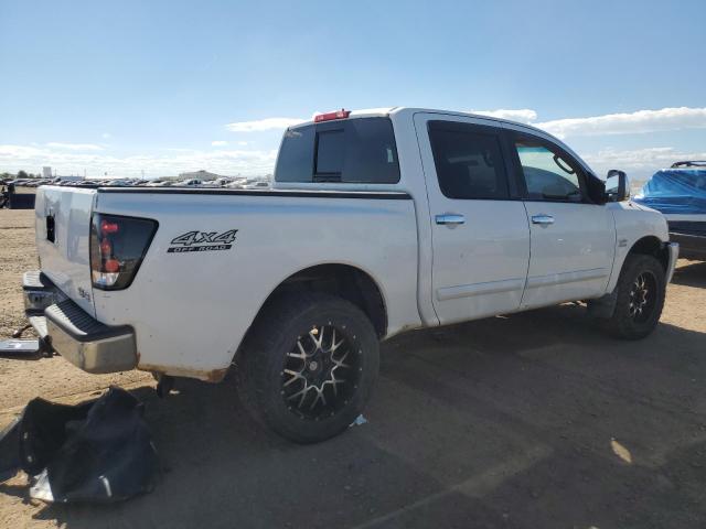 1N6AA07B64N527653 - 2004 NISSAN TITAN XE WHITE photo 3