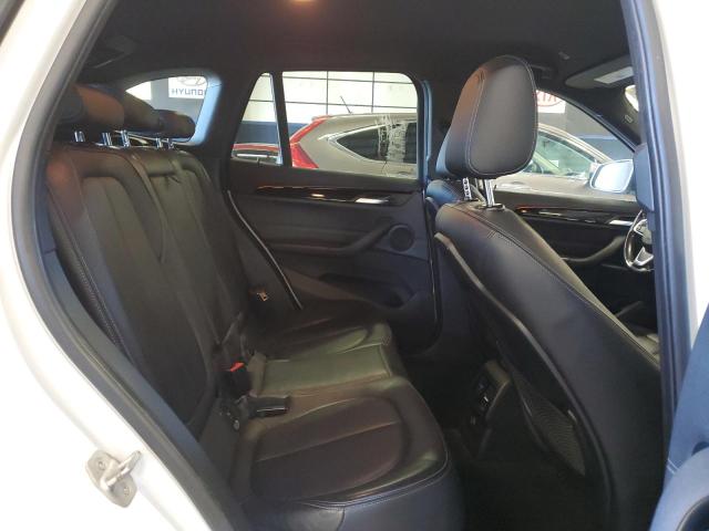 WBXHT3C37G5E47686 - 2016 BMW X1 XDRIVE28I WHITE photo 11