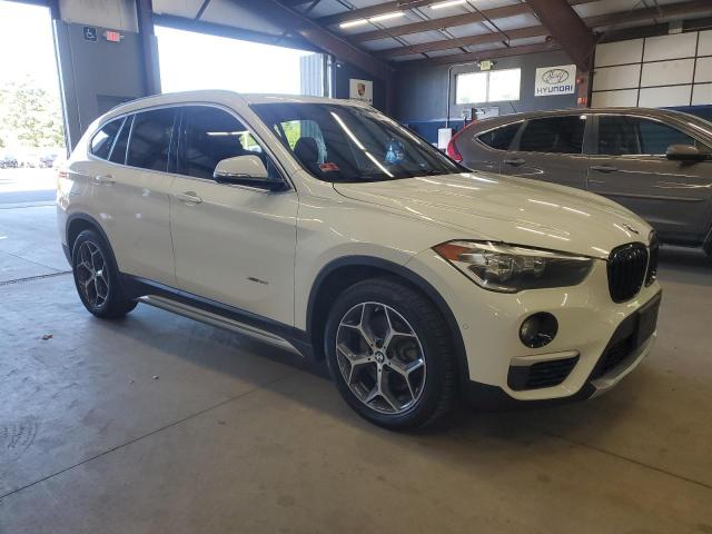 WBXHT3C37G5E47686 - 2016 BMW X1 XDRIVE28I WHITE photo 4