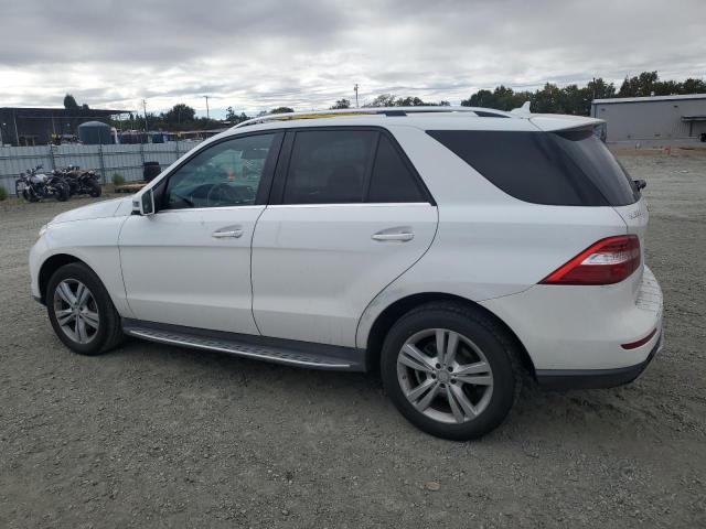 4JGDA5JBXFA537923 - 2015 MERCEDES-BENZ ML 350 白色 照片 2