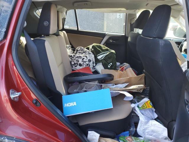 2T3WFREV8HW399474 - 2017 TOYOTA RAV4 XLE 红色 照片 11