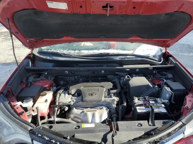 2T3WFREV8HW399474 - 2017 TOYOTA RAV4 XLE 红色 照片 12