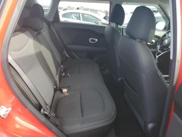 KNDJP3A52J7598306 - 2018 KIA SOUL + RED photo 10