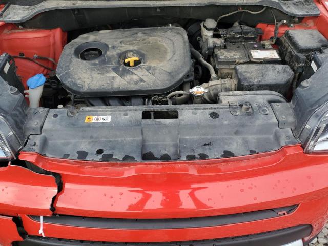 KNDJP3A52J7598306 - 2018 KIA SOUL + RED photo 11