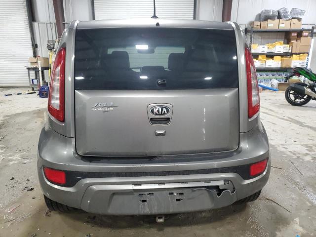 KNDJT2A66D7559706 - 2013 KIA SOUL + GRAY photo 6
