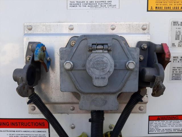 1UYVS2536N7646416 - 2022 UTILITY TRAILER WHITE photo 9