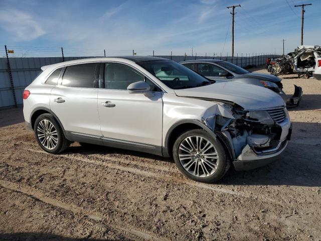 2LMTJ6LR6GBL60714 - 2016 LINCOLN MKX RESERVE WHITE photo 4