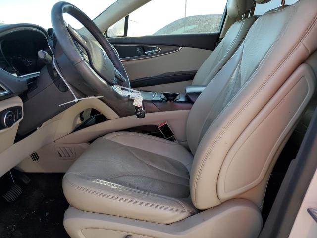 2LMTJ6LR6GBL60714 - 2016 LINCOLN MKX RESERVE WHITE photo 7