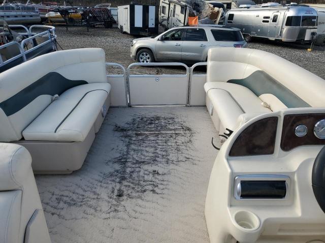 GDY2483TC010 - 2010 SWEE PONTOON WHITE photo 5