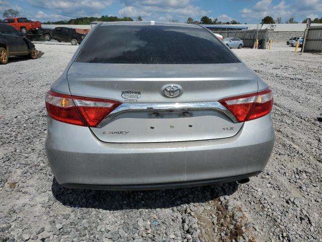 4T4BF1FK8GR555952 - 2016 TOYOTA CAMRY LE SILVER photo 6