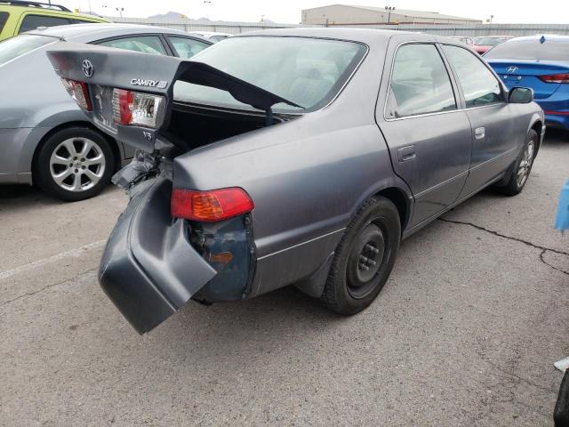 4T1BF28K01U966637 - 2001 TOYOTA CAMRY LE 灰色 照片 3