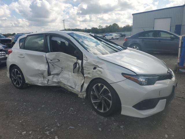 JTNKARJE7JJ569925 - 2018 TOYOTA COROLLA IM أبيض صورة 4