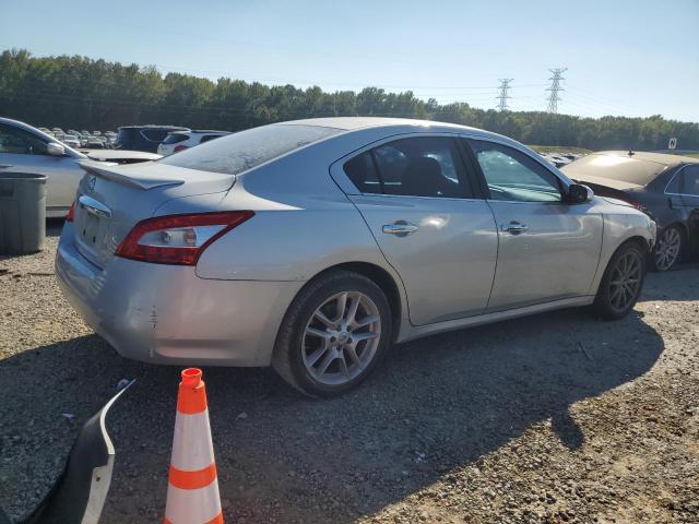 1N4AA5AP8BC829917 - 2011 NISSAN MAXIMA S 银色 照片 3