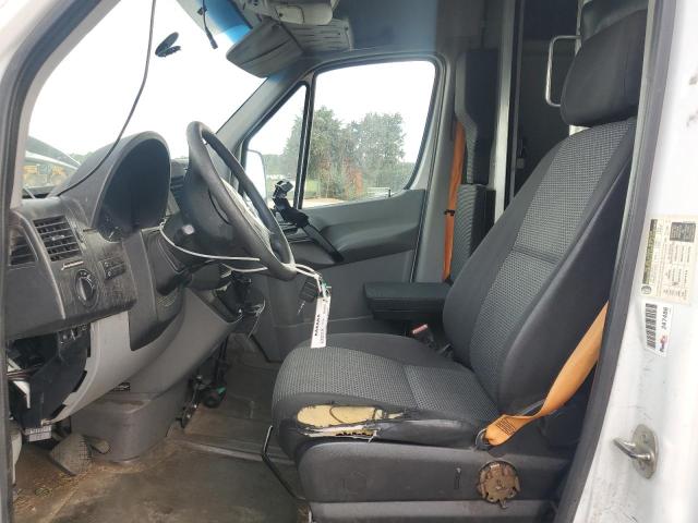 WD3PE8CB6C5674084 - 2012 MERCEDES-BENZ SPRINTER 2500 WHITE photo 7