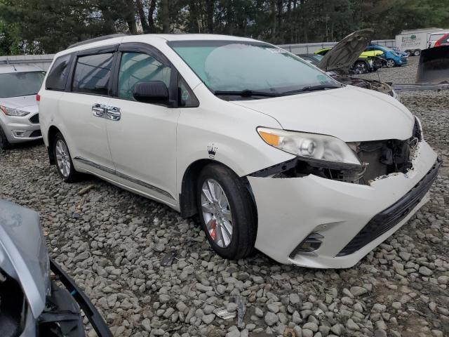 5TDDK3DC6BS013515 - 2011 TOYOTA SIENNA XLE თეთრი ფოტო 4