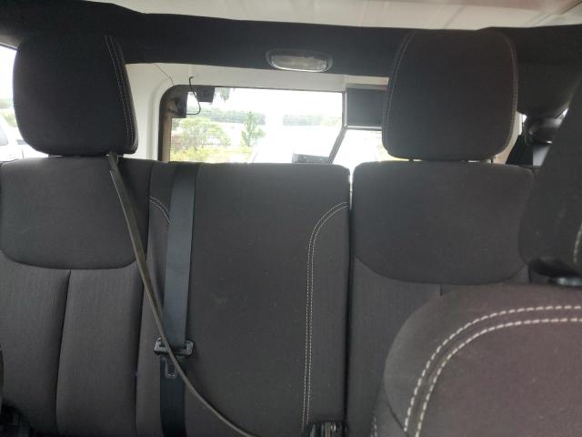 1C4BJWEG2EL142631 - 2014 JEEP WRANGLER U SAHARA BLACK photo 10