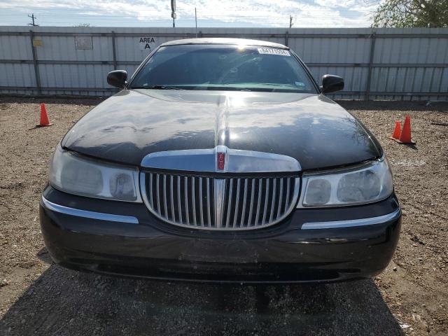 1L1FM81W91Y677189 - 2001 LINCOLN TOWN CAR EXECUTIVE Սև լուսանկար 5