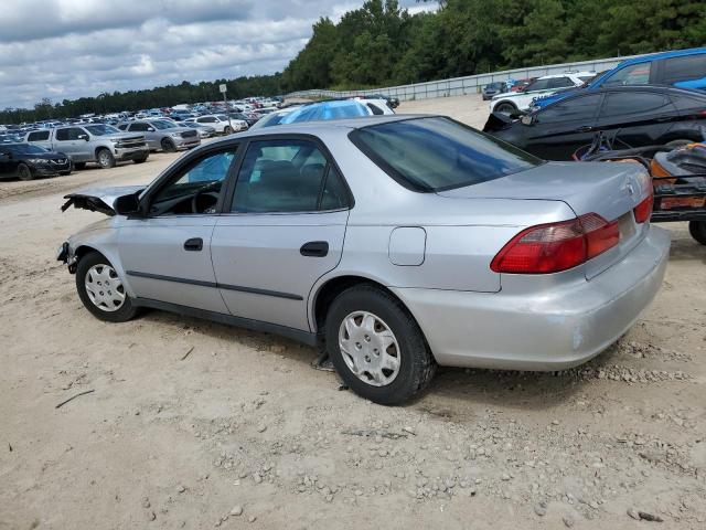 1HGCF8640YA159029 - 2000 HONDA ACCORD DX ვერცხლისფერი ფოტო 2