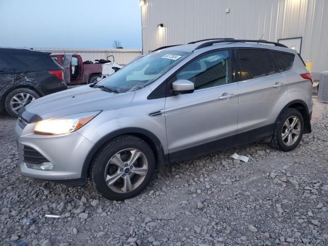 2016 FORD ESCAPE SE, null