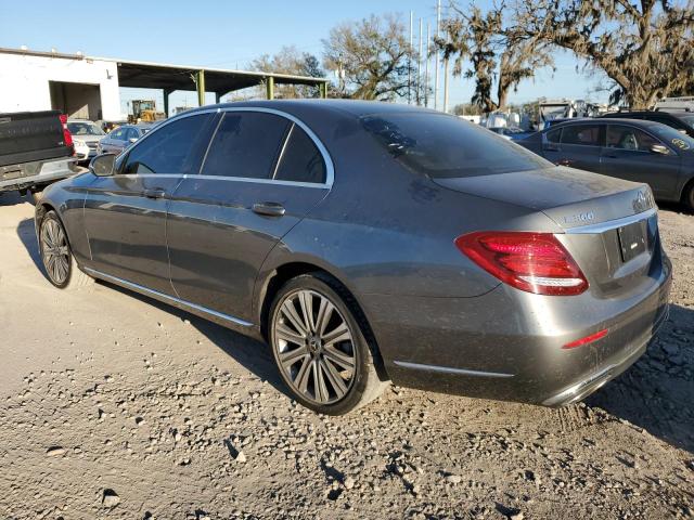 WDDZF4JB5KA680168 - 2019 MERCEDES-BENZ E 300 GRAY photo 2