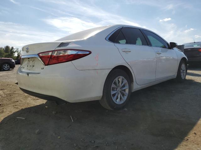 4T4BF1FK5GR570313 - 2016 TOYOTA CAMRY LE WHITE photo 3