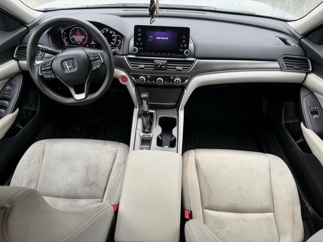 1HGCV1F13KA123066 - 2019 HONDA ACCORD LX WHITE photo 9