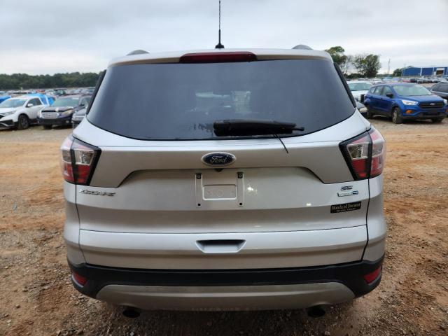 1FMCU9GD2JUB39549 - 2018 FORD ESCAPE SE SILVER photo 6