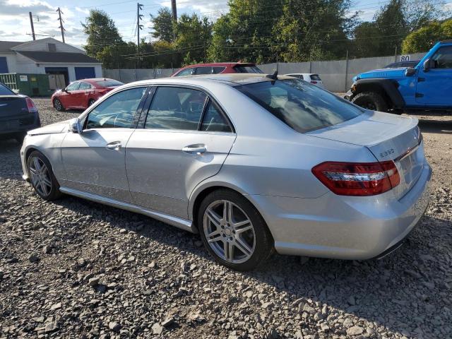 WDDHF8HB8BA296121 - 2011 MERCEDES-BENZ E 350 4MATIC SILVER photo 2