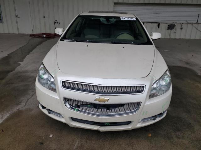 1G1ZG5E72CF261517 - 2012 CHEVROLET MALIBU LTZ WHITE photo 5