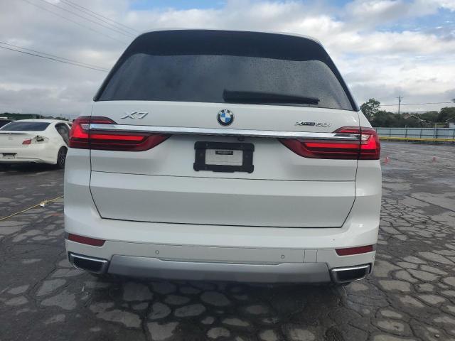 5UXCX4C53KLS37640 - 2019 BMW X7 XDRIVE50I WHITE photo 6