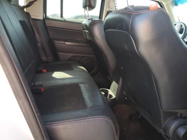 1C4NJPBB6GD787002 - 2016 JEEP PATRIOT SPORT WHITE photo 11