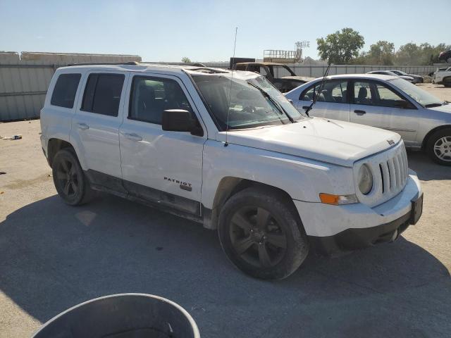1C4NJPBB6GD787002 - 2016 JEEP PATRIOT SPORT WHITE photo 4