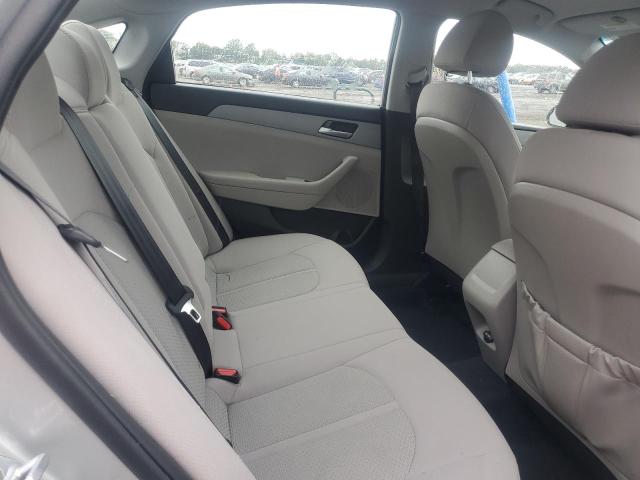 5NPE24AF7KH779705 - 2019 HYUNDAI SONATA SE SILVER photo 10