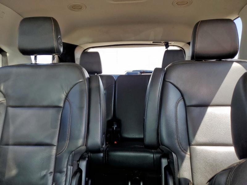 1GNERHKW2JJ160587 - 2018 CHEVROLET TRAVERSE LT Schwarz Foto 10