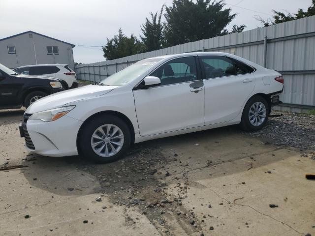 2015 TOYOTA CAMRY LE, 
