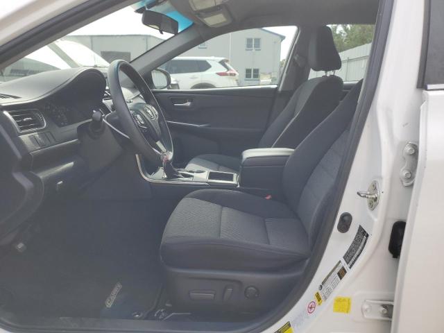 4T4BF1FK6FR498407 - 2015 TOYOTA CAMRY LE 白色 照片 7