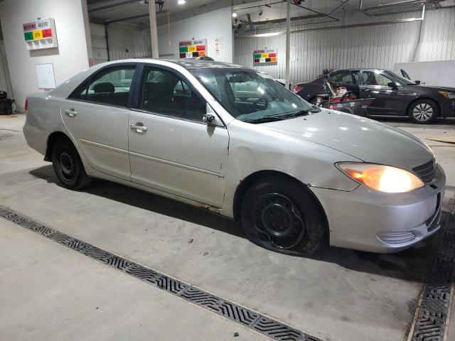 4T1BE32KX3U729691 - 2003 TOYOTA CAMRY LE 银色 照片 4