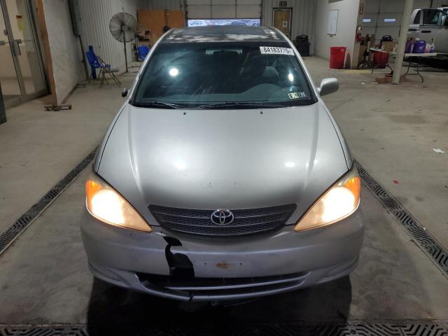 4T1BE32KX3U729691 - 2003 TOYOTA CAMRY LE 银色 照片 5